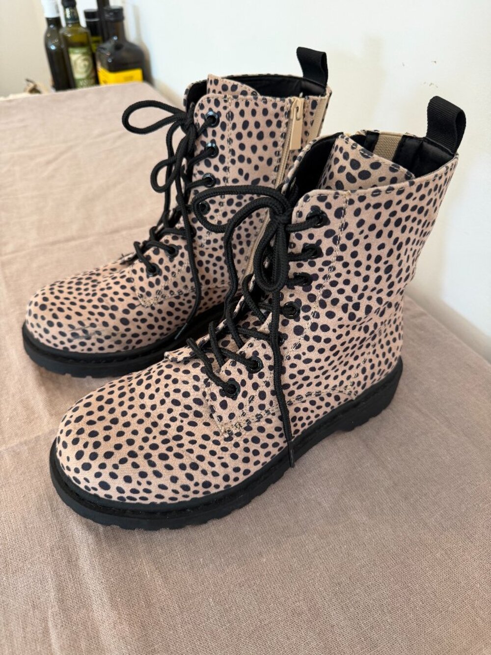 Torrid Leopard Dot Ankle Boots - 7.5 Wide (Barely Worn!)